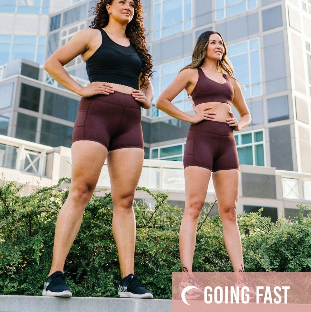SOLD - Zyia Active Fig Vibration Light n Tight Pocket Hustle Shorts - Sz S - NWT